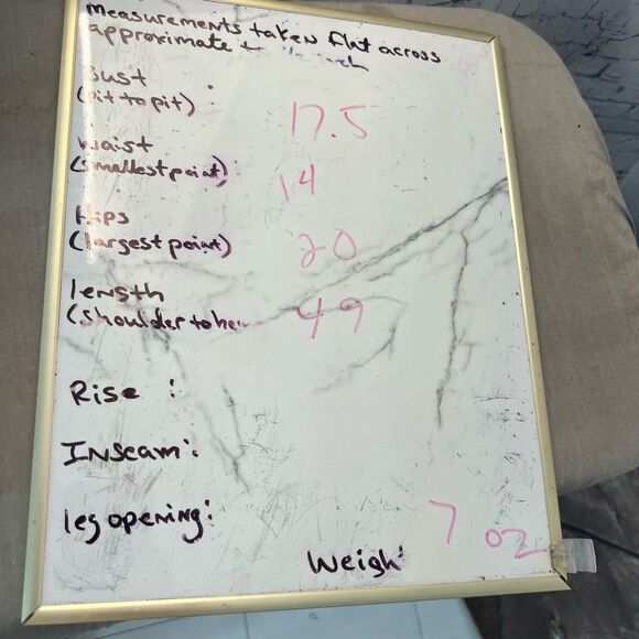 Elegant Red Floral Midi Dress - Picture 16 of 16